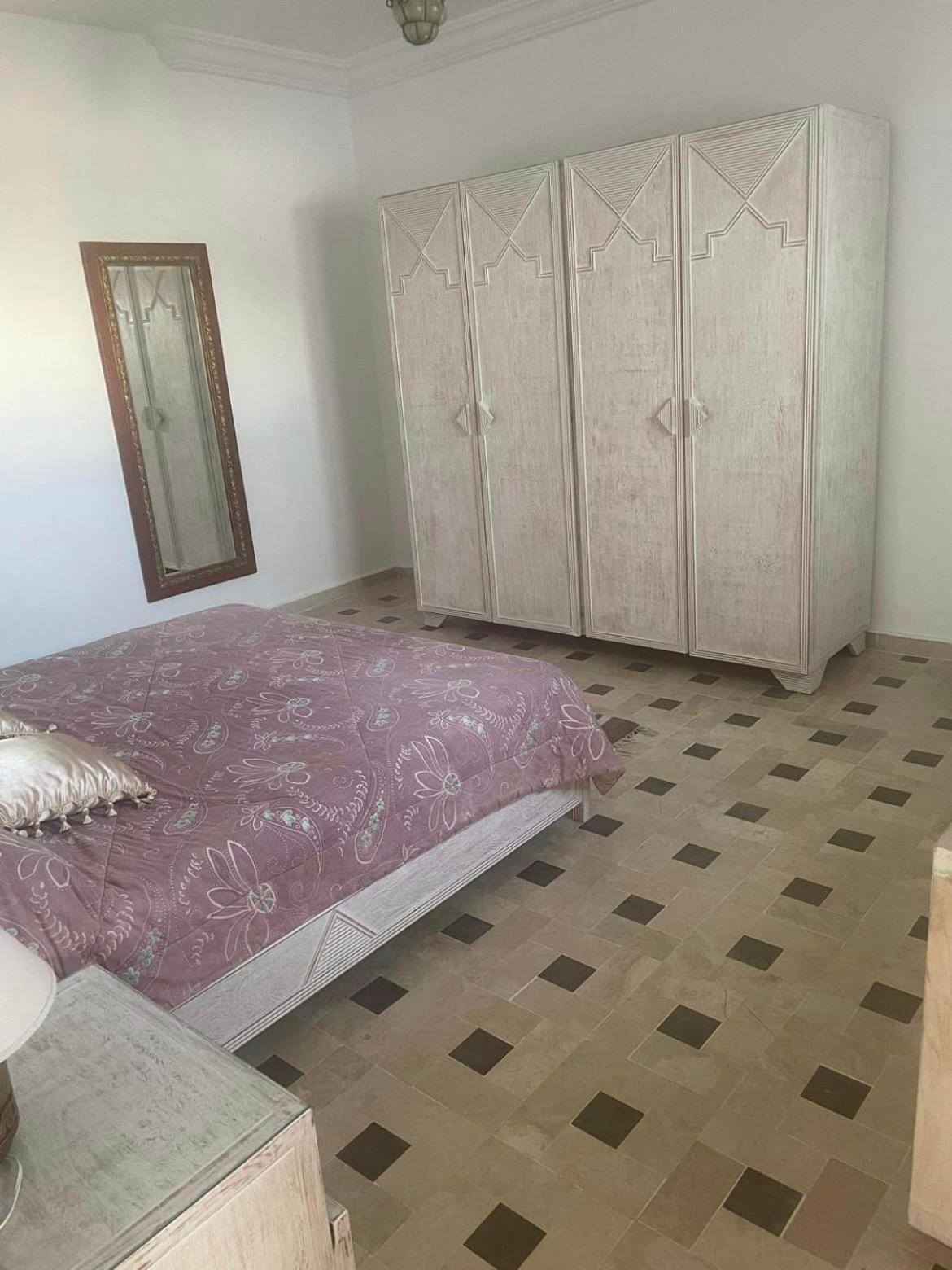 La Maison Les Pins Chambre D'Hote Chez L'Habitant Ла-Марса Экстерьер фото